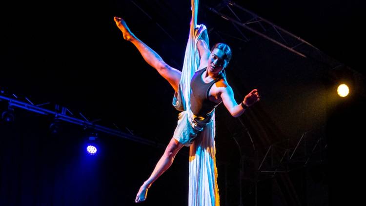 Maggie Church Kopp performing aerials image credit Tiffany Garvie